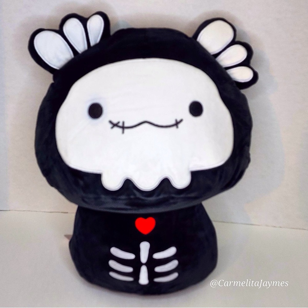 MEWAII 🦎☠️ Skull Axo Halloween Large Bouncy Bouncy Plush NWT
